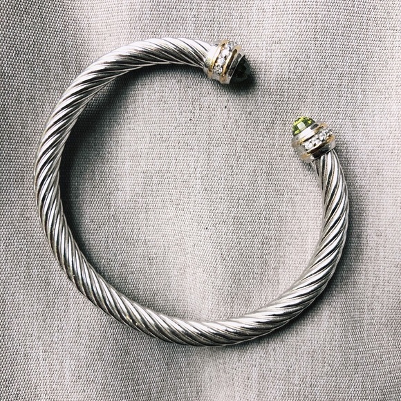 ✨NWOT Designer Inspired Cable Bracelet - Picture 3 of 3